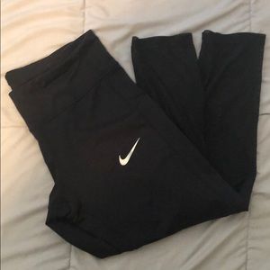 Nike Capri compression leggings